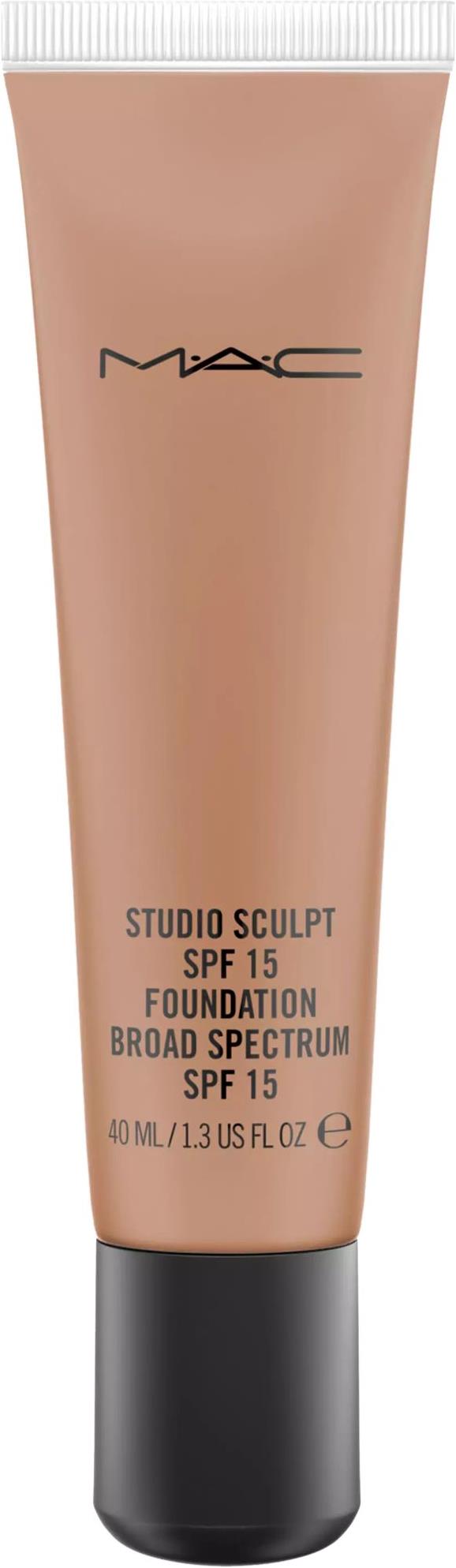 Mac Cosmetics, Foundation, Studio Sculpt Foundation (Nr. NC50)