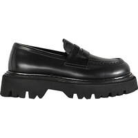 Closed Loafer
